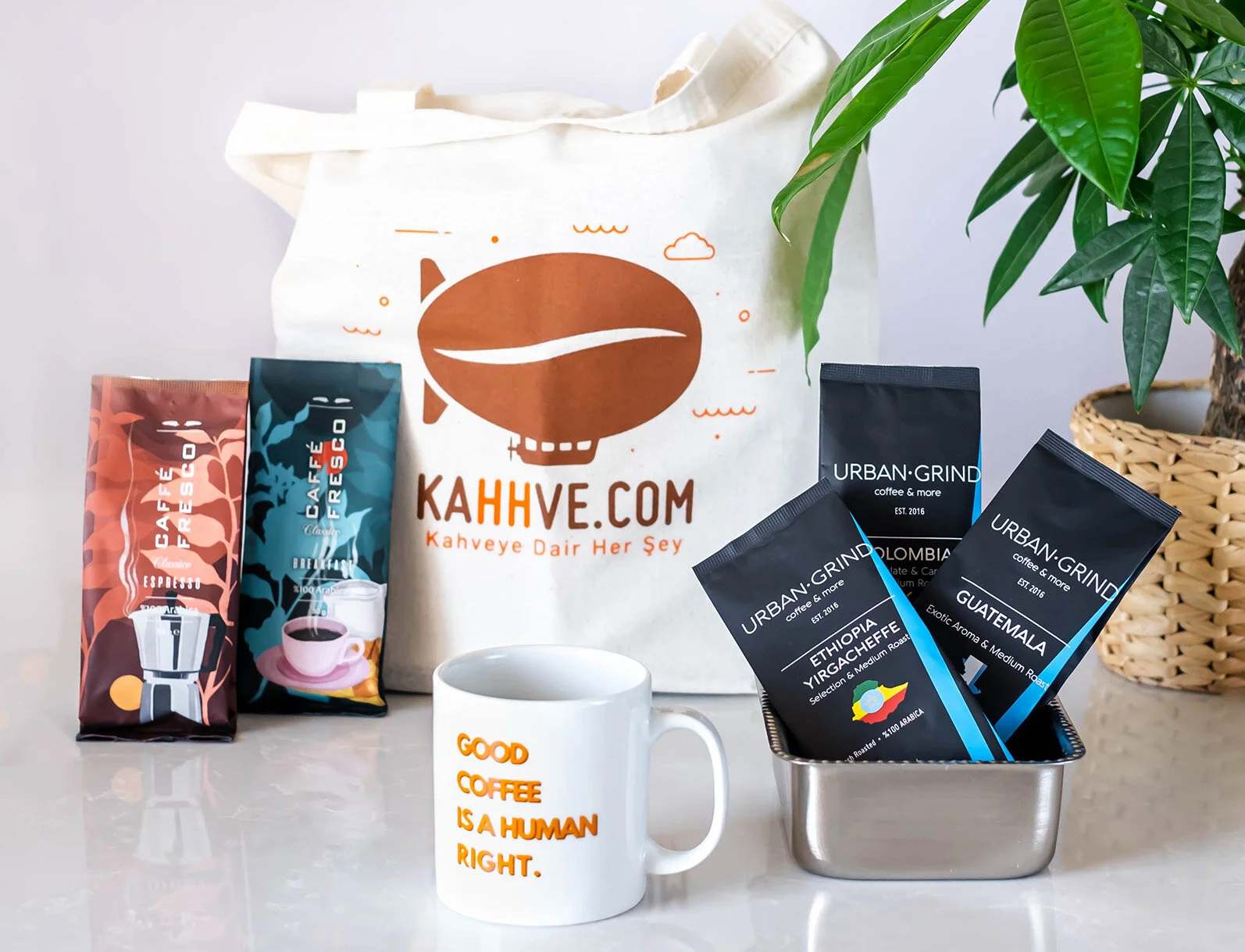 Kahhve.com'da 10 Paracık'la 200 TL ve üzeri tüm kahve siparişlerinde 50 TL daha az öde.